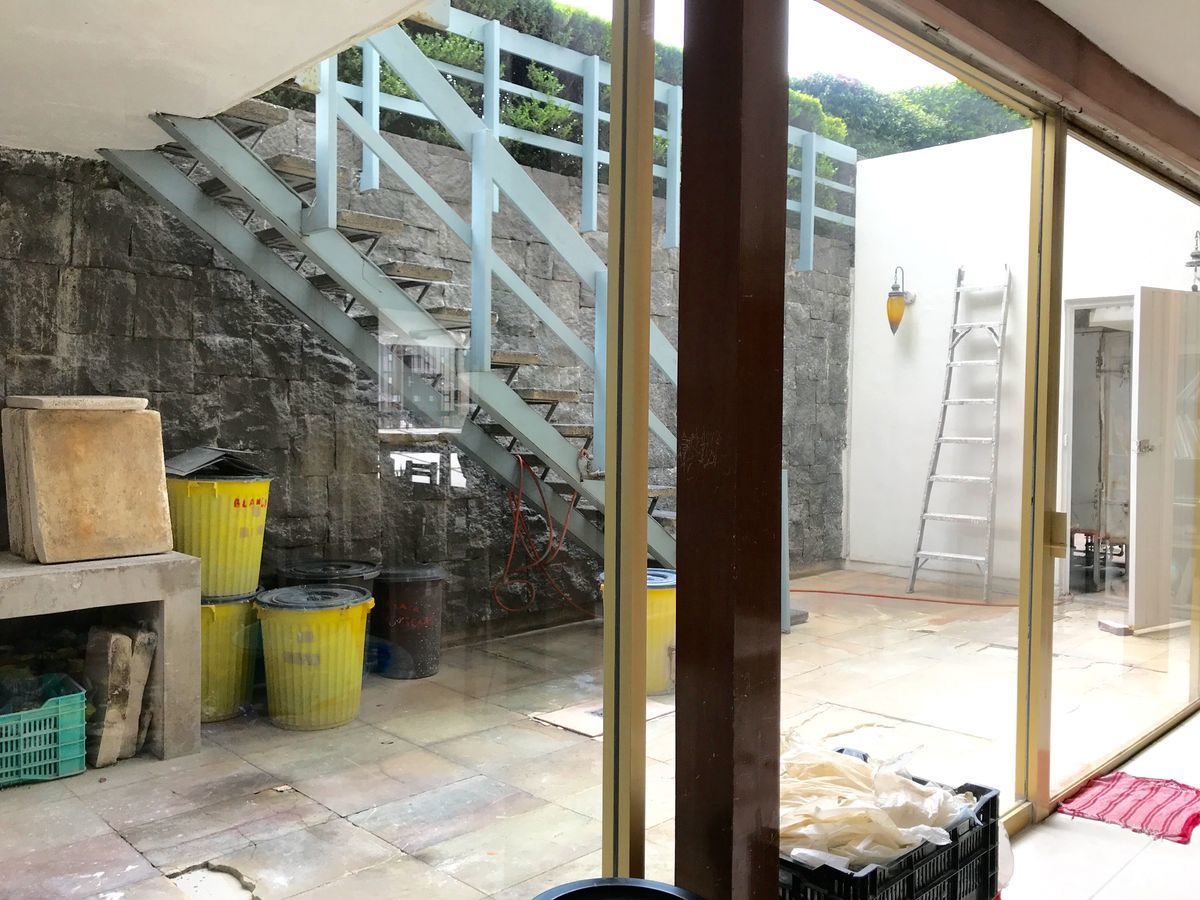 VENDO CASA PARA REMODELAR EN FUENTE DE NEPTUNO TECAMACHALCO