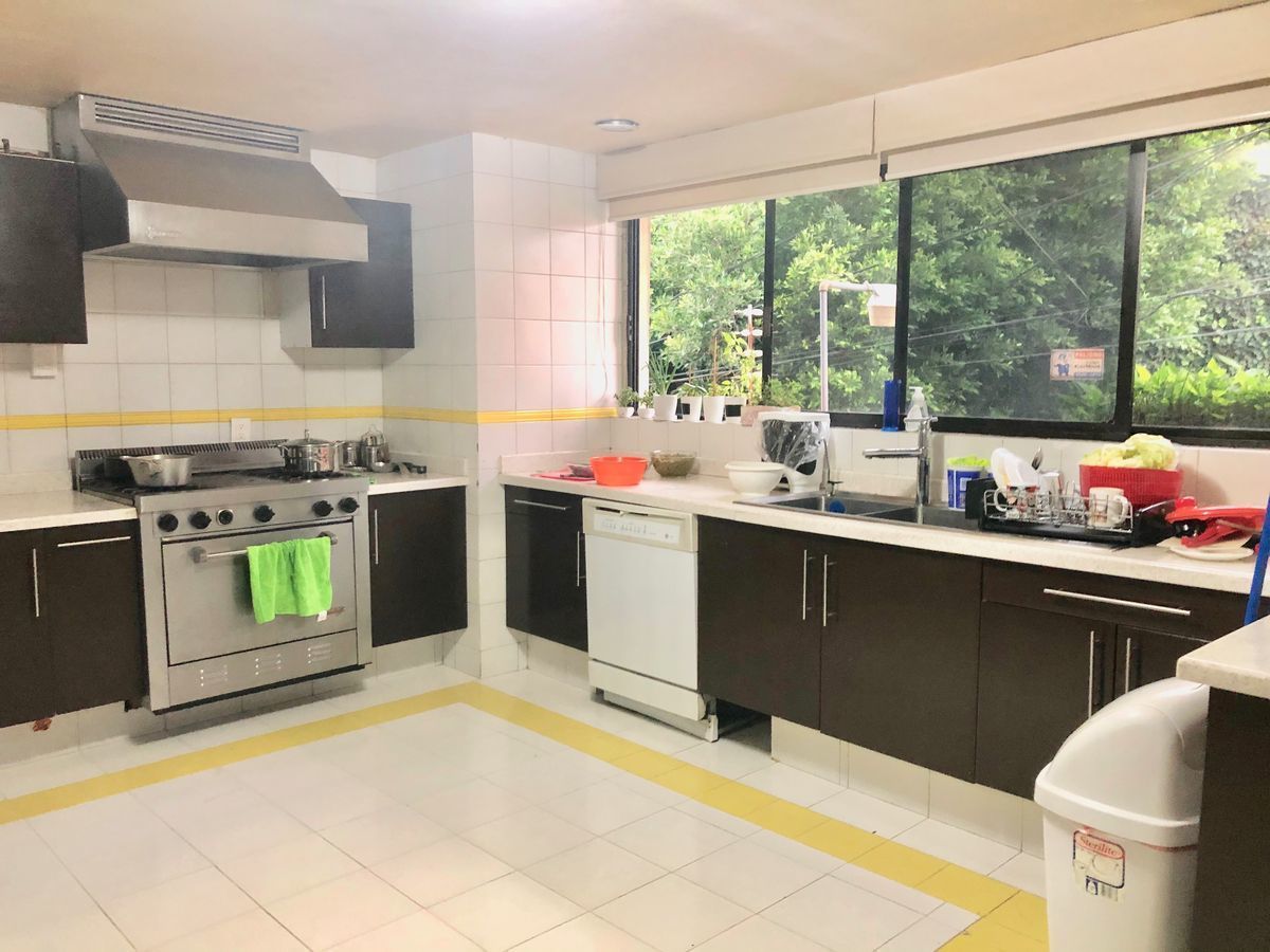 VENDO CASA EN PROMETEO EN TECAMACHALCO DE 4 RECAMARAS
