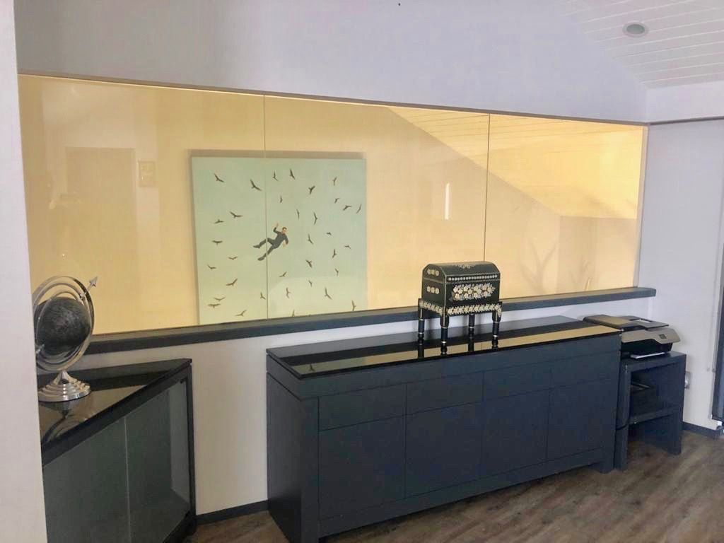 VENDO CASA EN LOMAS HIPODROMO REMODELADA