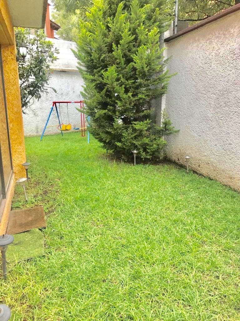 VENDO CASA CON DOBLE SEGURIDAD EN INTERLOMAS