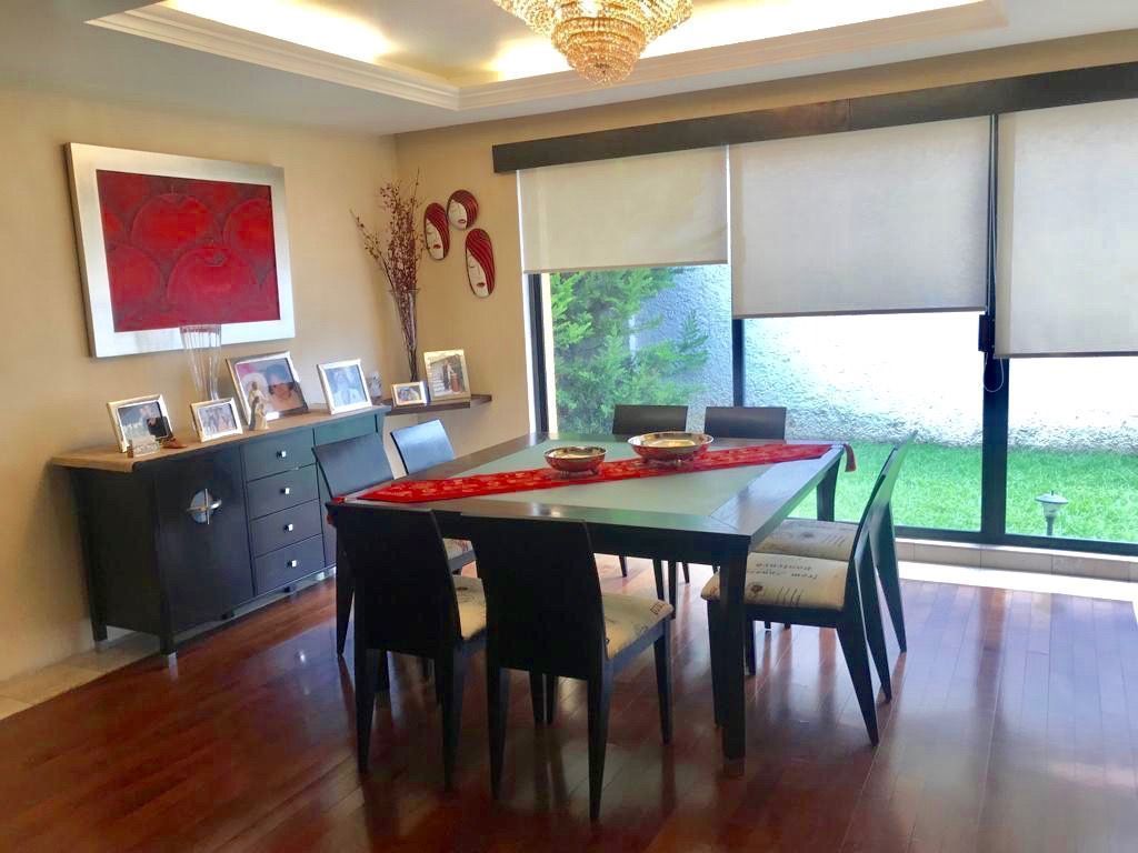 VENDO CASA CON DOBLE SEGURIDAD EN INTERLOMAS