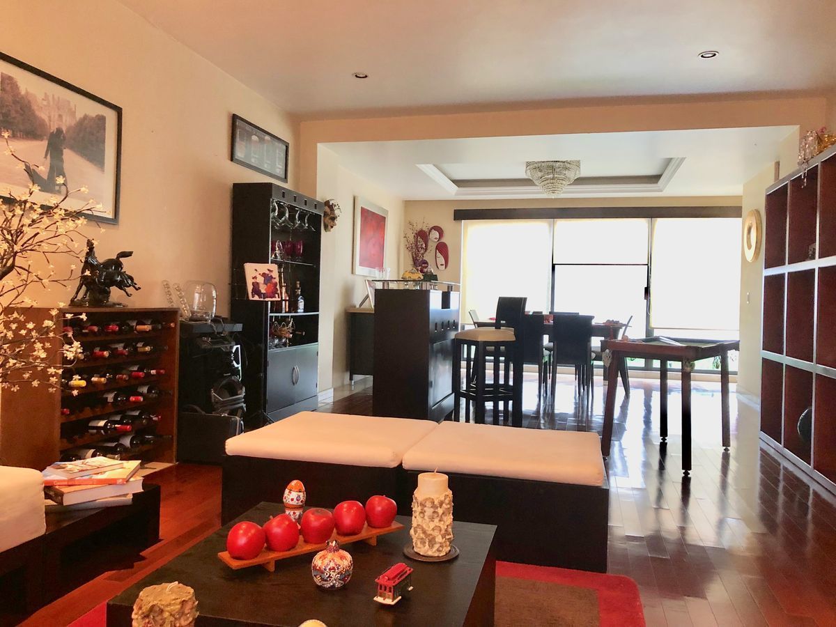VENDO CASA CON DOBLE SEGURIDAD EN INTERLOMAS