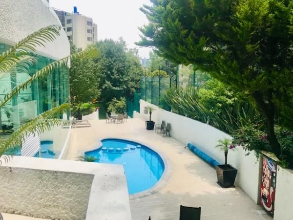 Departamento En Venta Con Terraza En Interlomas 