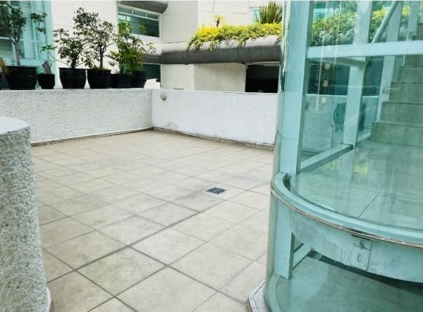 Departamento en Venta con Terraza en Interlomas 