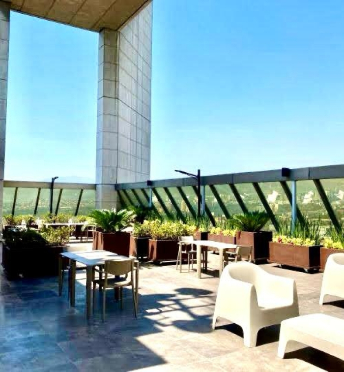 Oficina en Renta en Lomas Altas