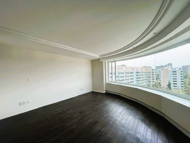 Departamento RENTA Lomas De Chapultepec Pent House CON O SIN MUEBLES Incluye Mantenimiento
