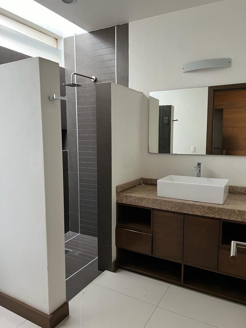 Casa En Condominio En Venta Valle Imperial Zapopan