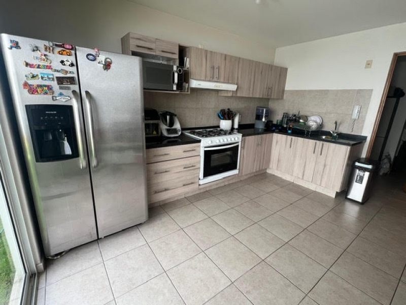 CASA EN VENTA EN PRIVADA- R�?MULO OFARRIL (ATRÁS CENTRO LIBAN�?S)-OLIVAR DE LOS PADRES 