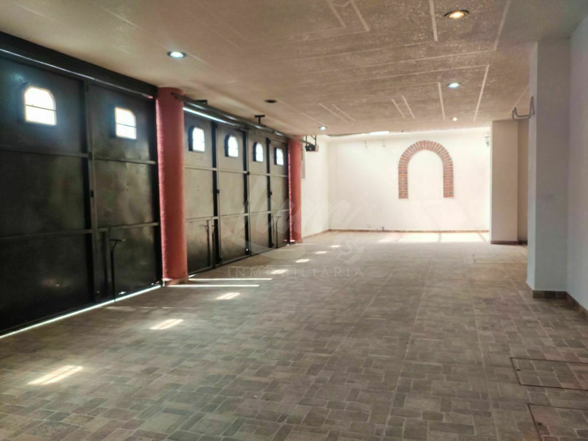RENTA DE CASA EN BARRIO 18, 3 NIVELES