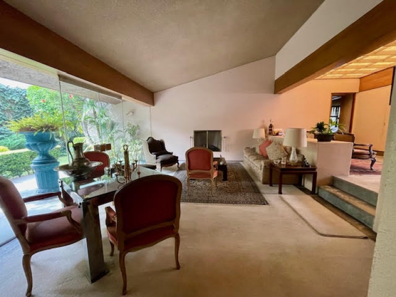 VENTA CASA PARA REMODELAR - BOSQUE DE FRESNOS - BOSQUES DE LAS LOMAS