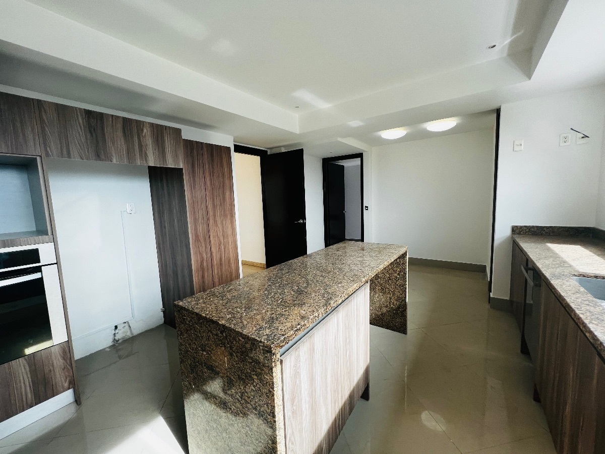 veramonte en renta o venta la loma santa fe