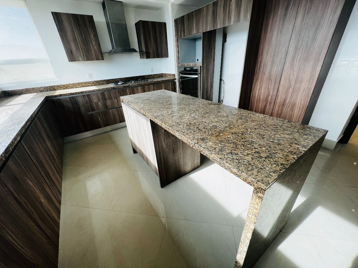 veramonte en renta o venta la loma santa fe