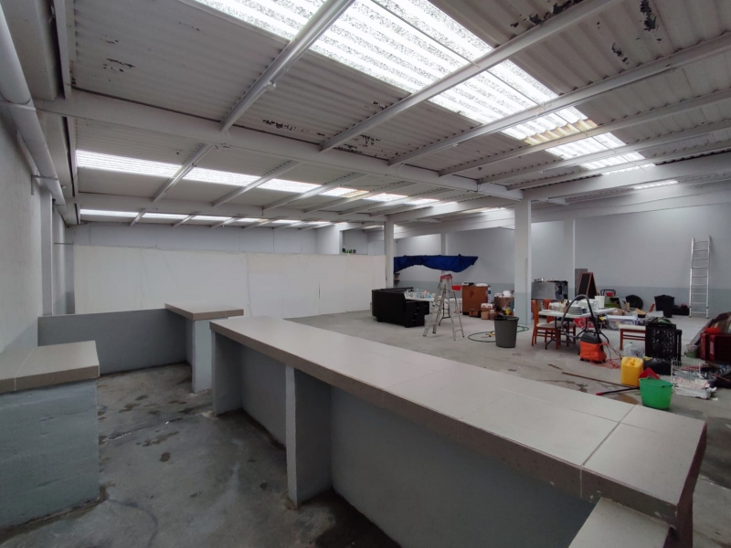 BODEGA EN VENTA En Toluca, PRECIO REBAJADO Uso De Suelo COMERCIAL Cerca Del Aeropuerto