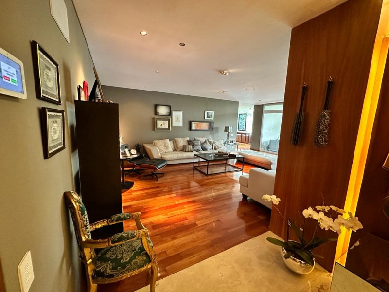 Departamento En Venta En Lomas Altas