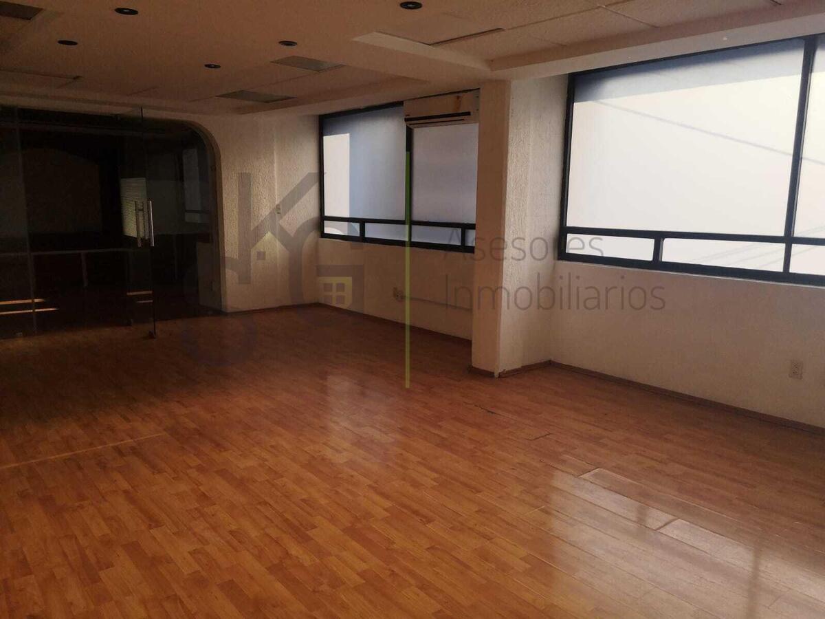 Bodega Industrial con Oficinas- Naucalpan de Juárez