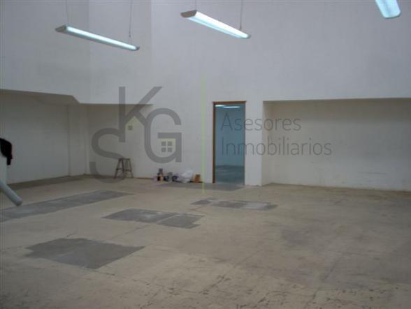 Bodega Industrial con Oficinas- Naucalpan de Juárez