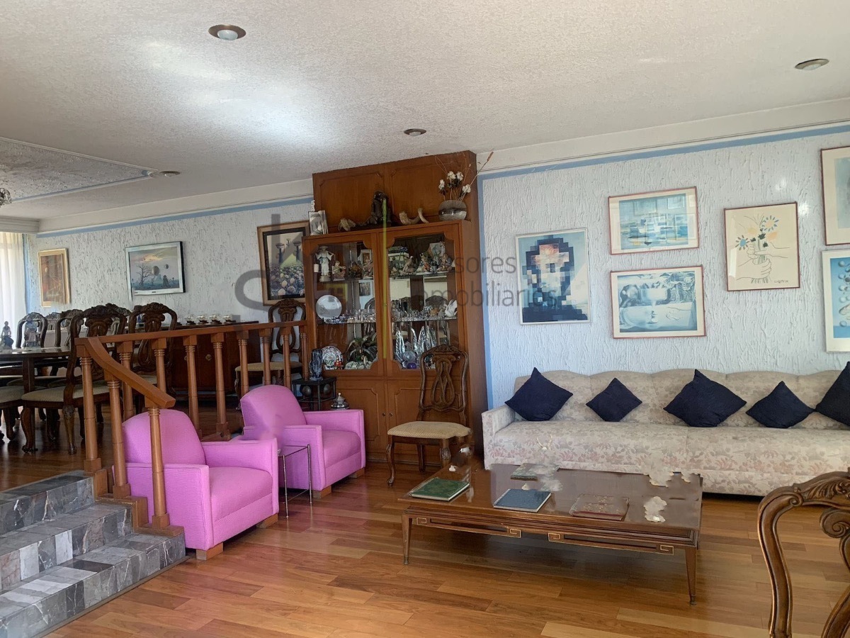 Venta de Casa en Lomas de Tecamachalco