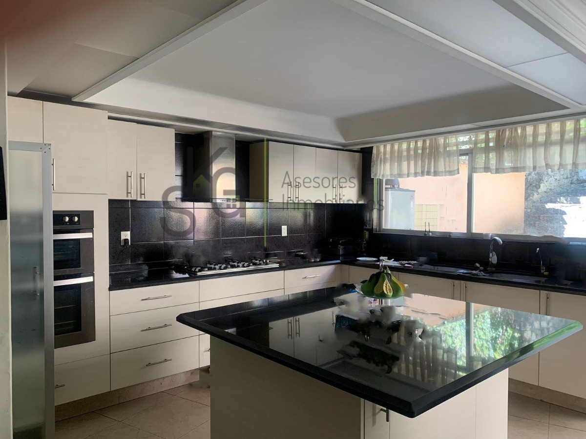 Venta de Casa en Lomas de Tecamachalco