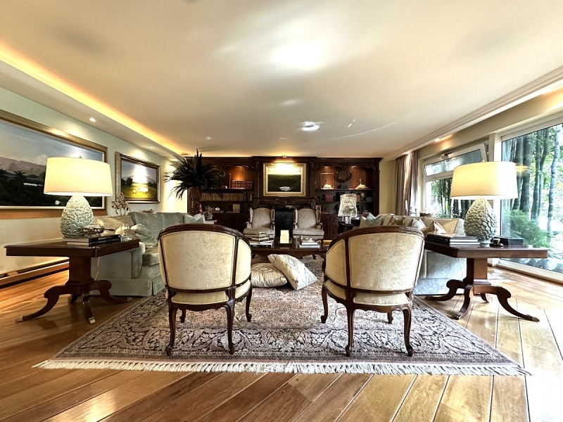 Casa en Venta en Lomas Hipódromo