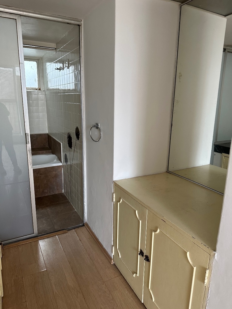 venta departamento en la del valle