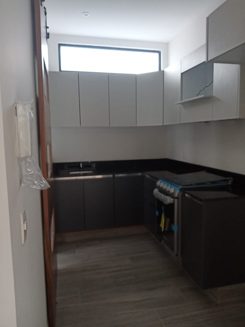 En Renta  Moderno  Departamento En Col. Nápoles   
