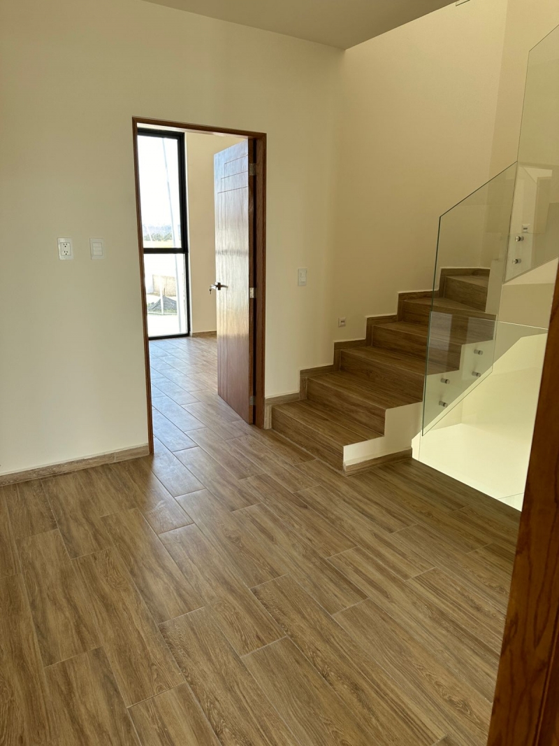 Se Venden 4 Casas Nuevas En Capital Norte 
