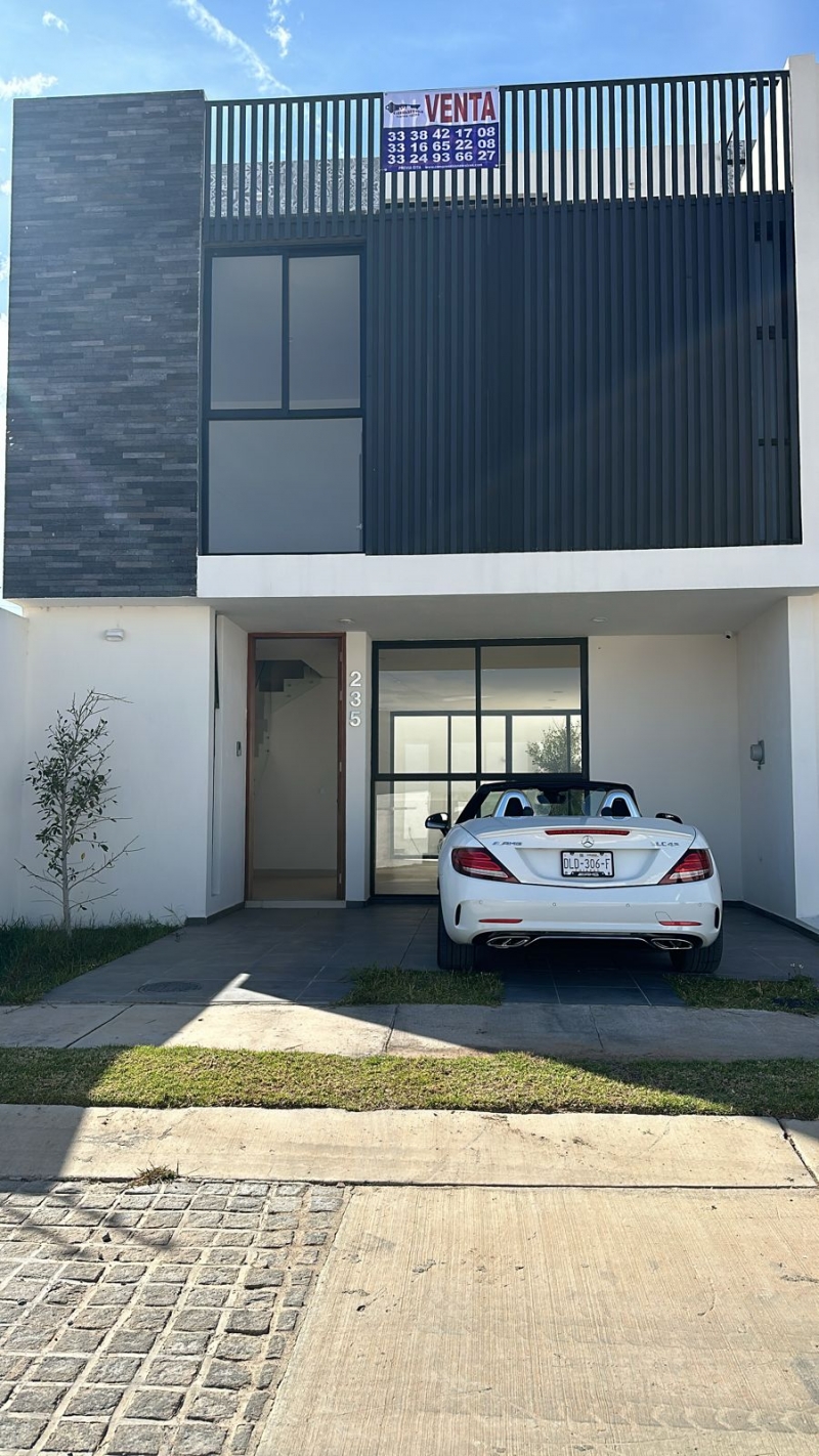 Se Venden 4 Casas Nuevas En Capital Norte 