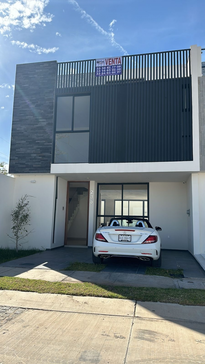 Se Venden 4 Casas Nuevas En Capital Norte 