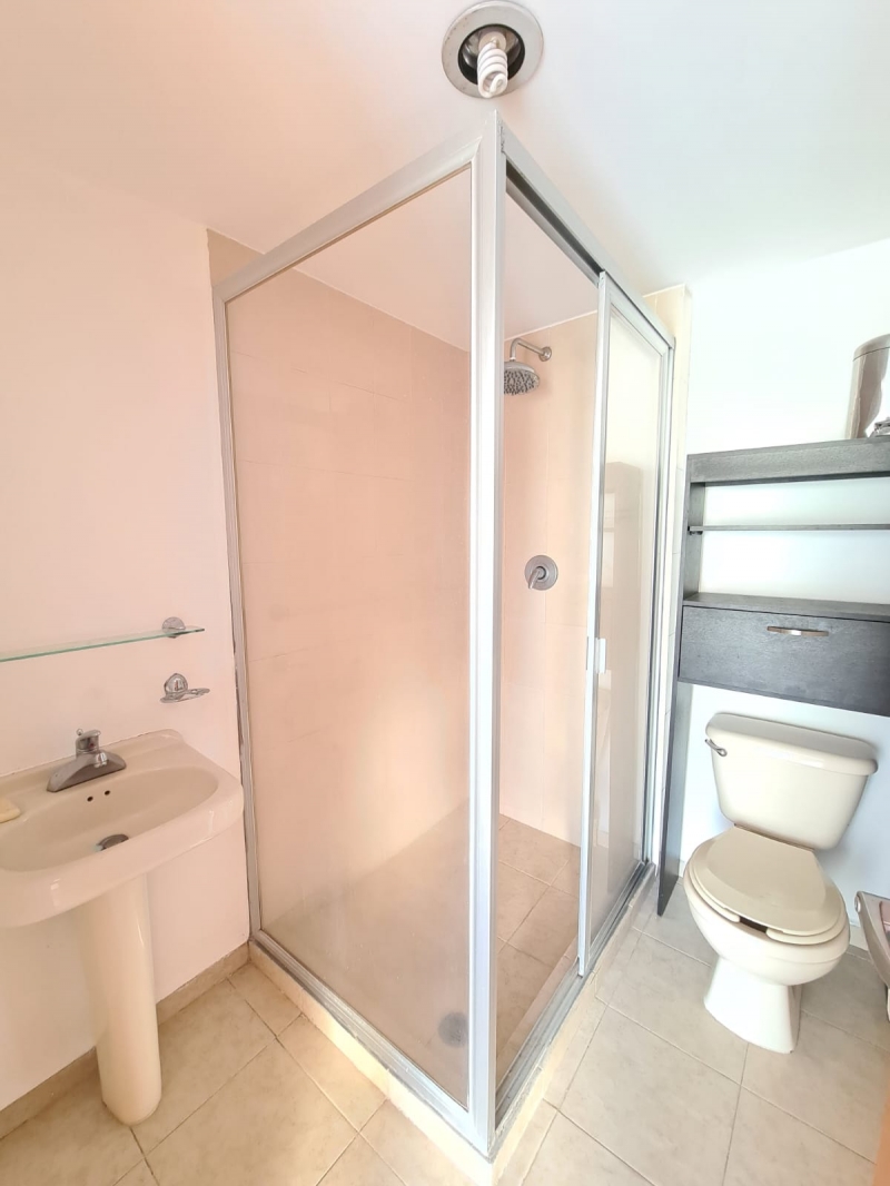 se vende departamento en laguna de mayran miguel hidalgo cdmx. 