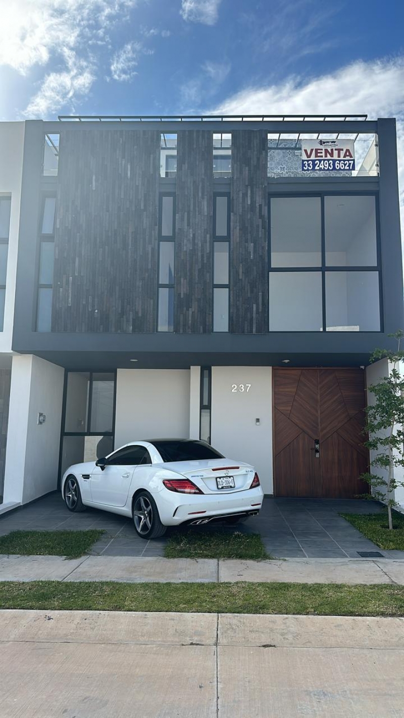 Se Vende Casa En Capital Norte