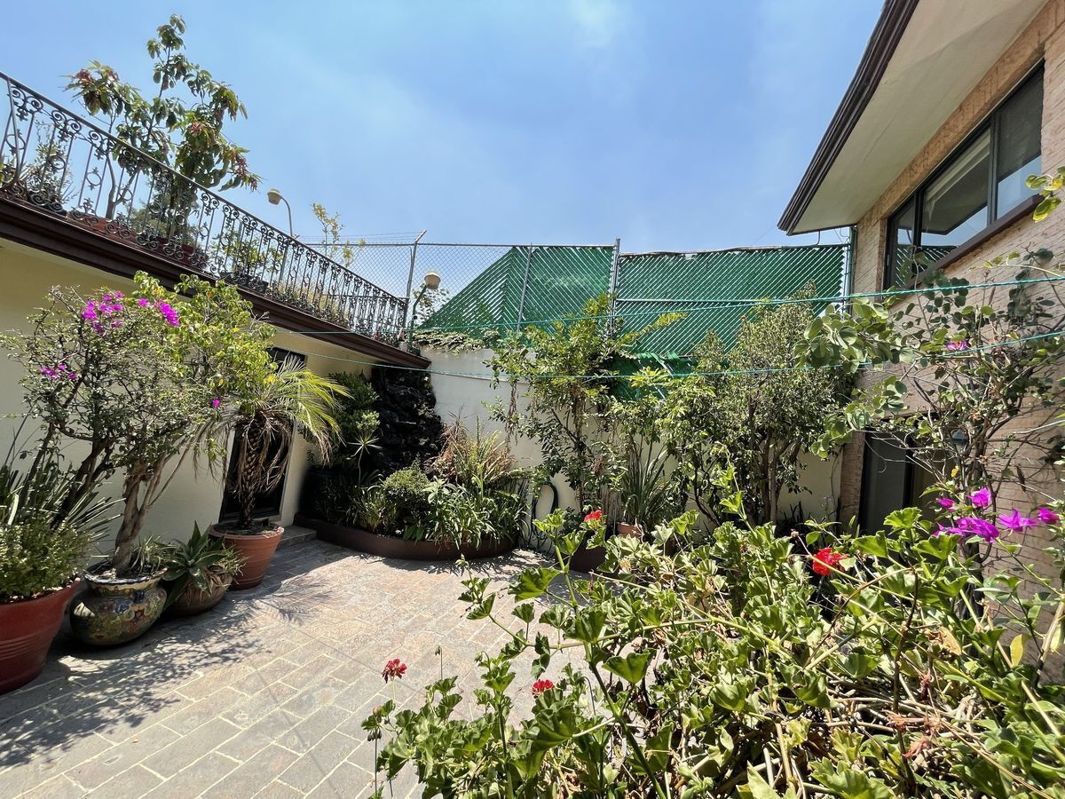 CASA EN VENTA EN LA HERRADURA