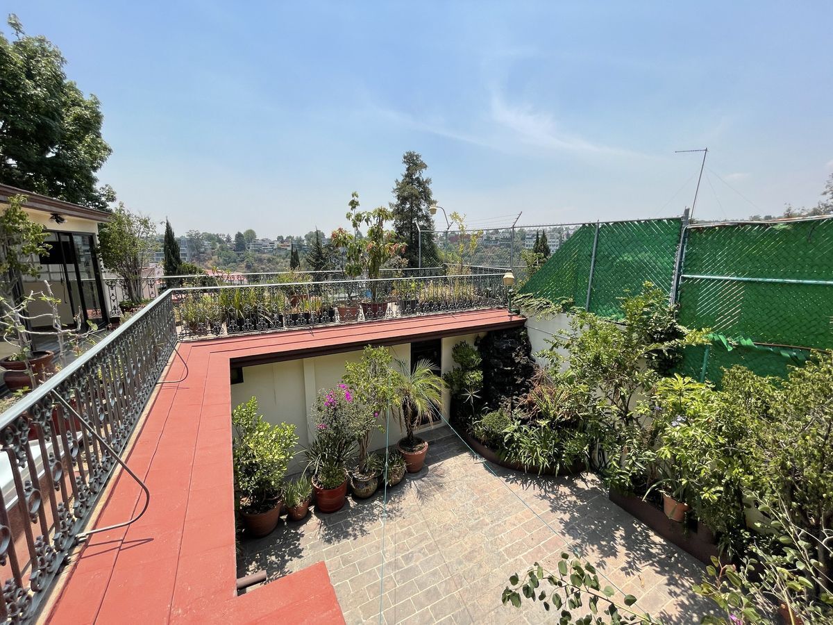 CASA EN VENTA EN LA HERRADURA