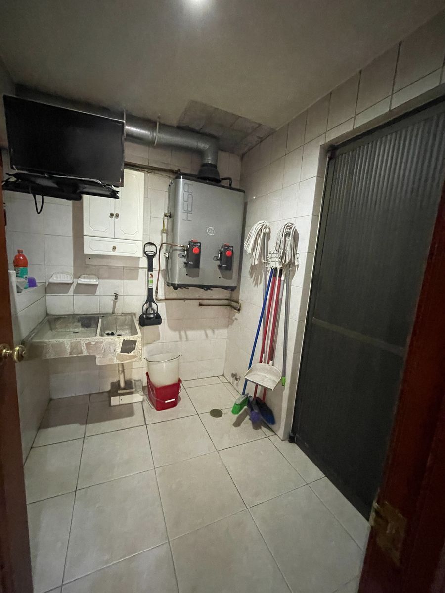 CASA EN VENTA EN LA HERRADURA
