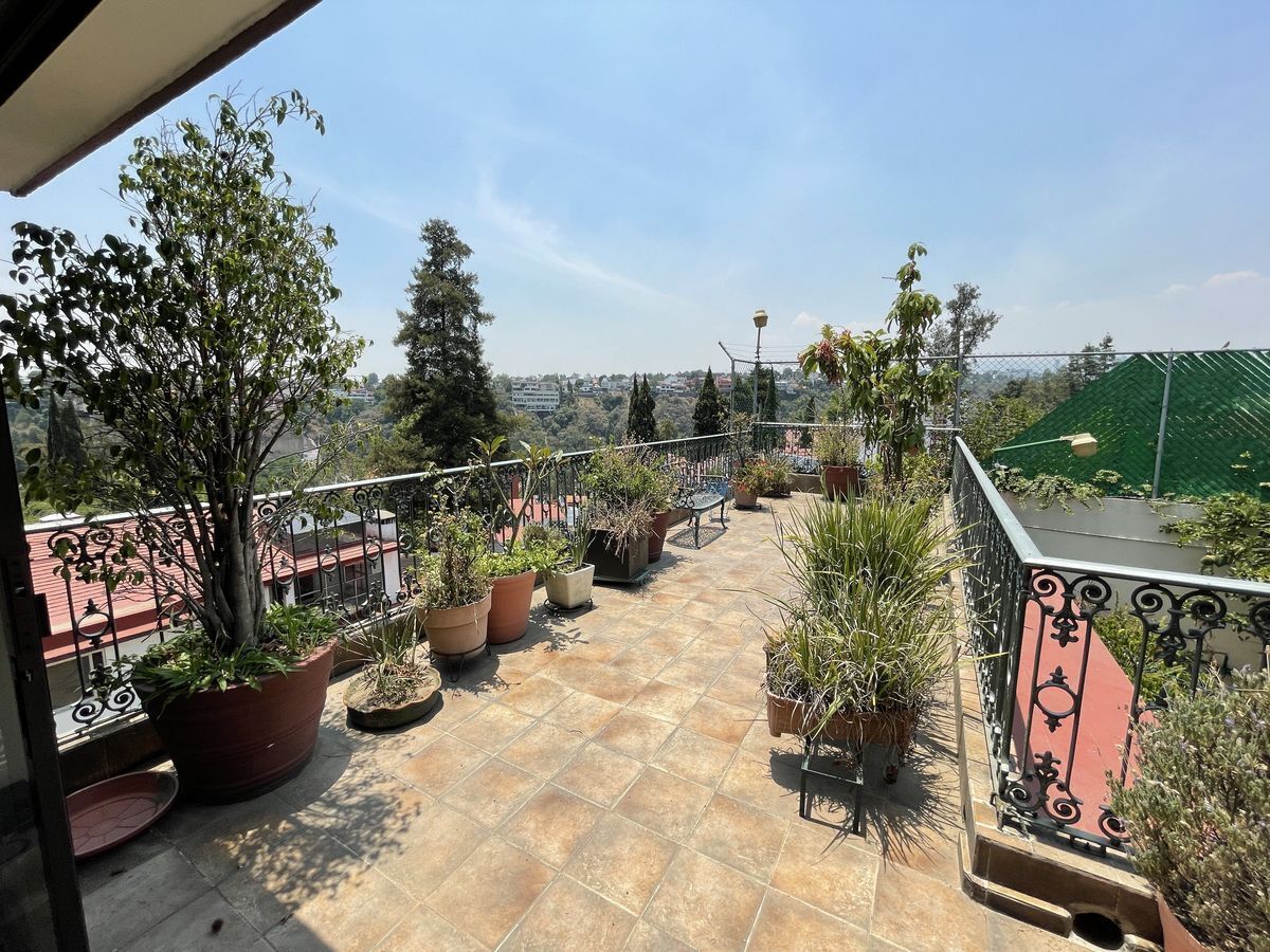 CASA EN VENTA EN LA HERRADURA