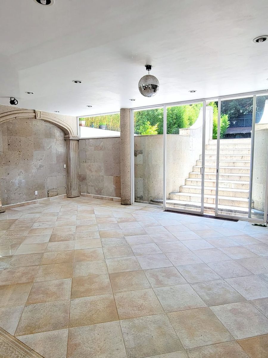 CASA EN VENTA EN LA HERRADURA