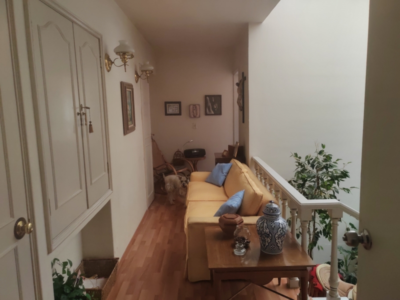 EXCELENTE CASA EN VENTA A DOS CUADRAS DEL COLEGIO IRLANDES.