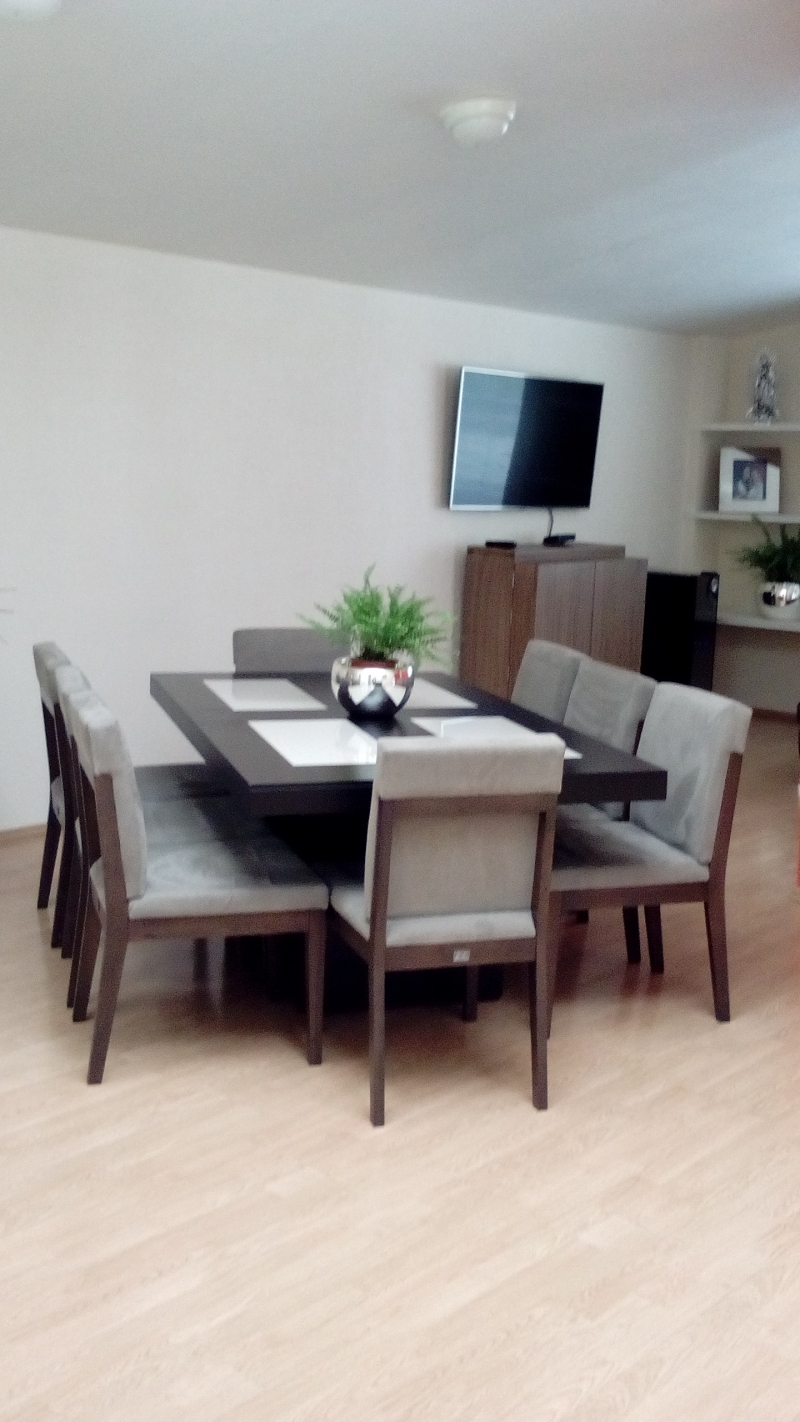 EXCELENTE CASA EN VENTA A DOS CUADRAS DEL COLEGIO IRLANDES.