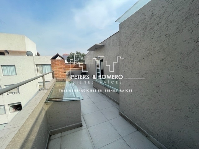 * excelente departamento con mucha iluminación natural *