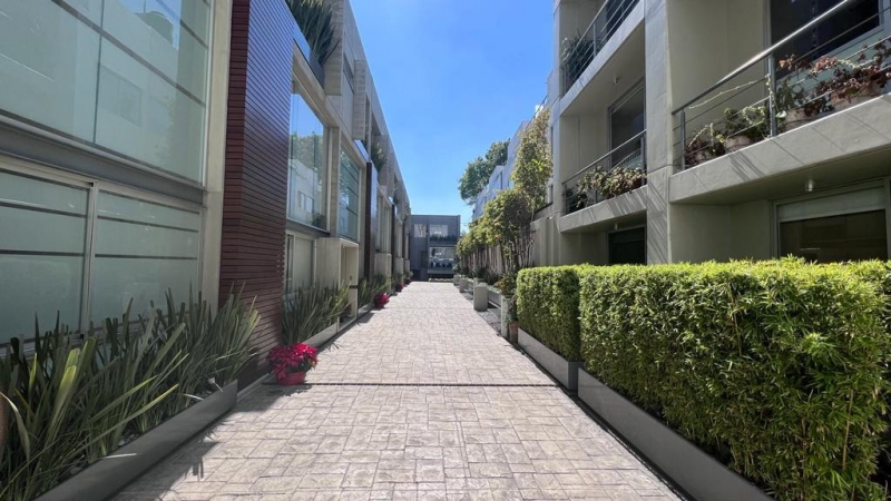 CASA CONDOMINIO EN VENTA COL. EXTREMADURA, PARQUE HUNDIDO