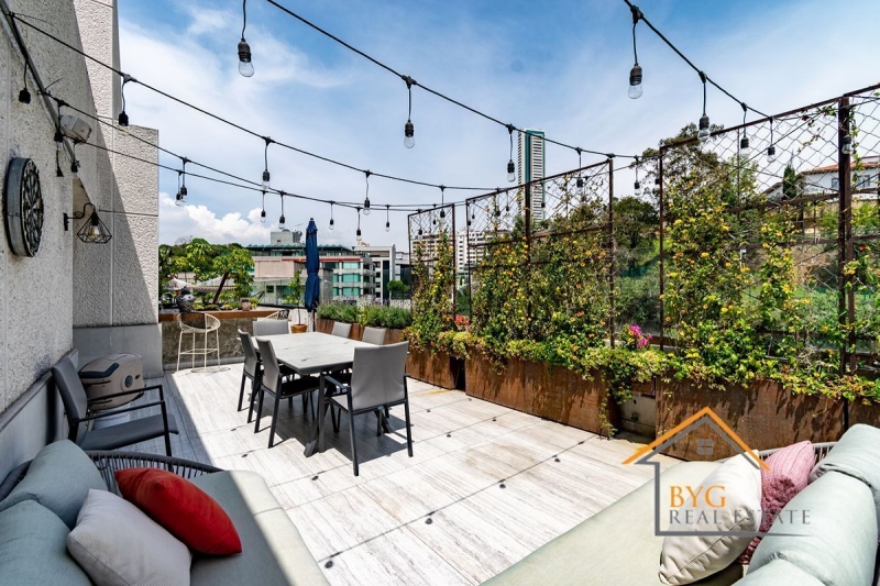 DEPARTAMENTO PH  EN VENTA EN BOSQUES DE LAS LOMAS CON TERRAZAS