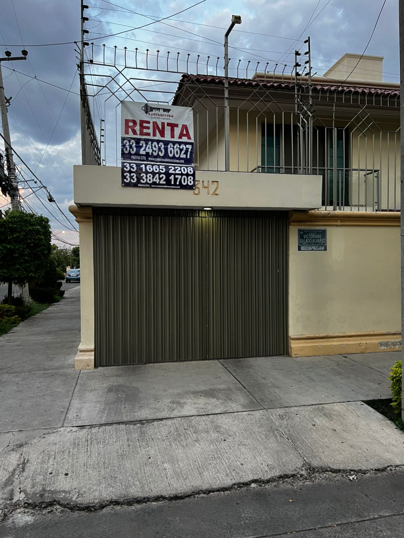 Se Renta Departamento En Segundo Nivel En Colonia Ladron De Guevara