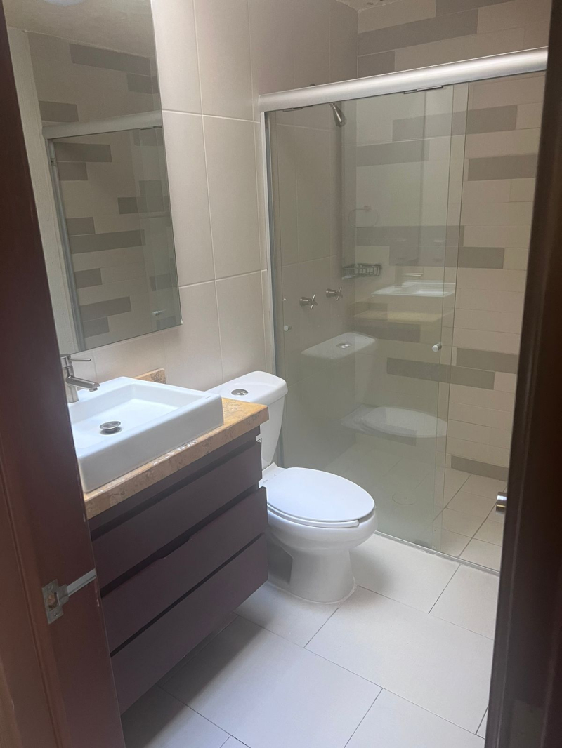 Se Renta Departamento En Segundo Nivel En Colonia Ladron De Guevara