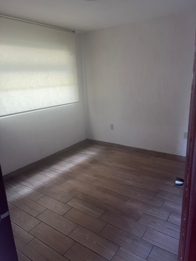 Se Renta Departamento En Segundo Nivel En Colonia Ladron De Guevara