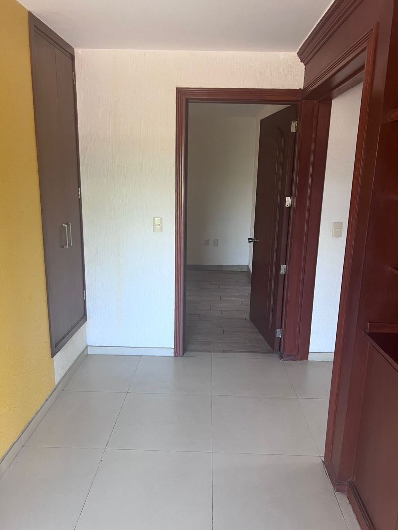 Se Renta Departamento En Segundo Nivel En Colonia Ladron De Guevara