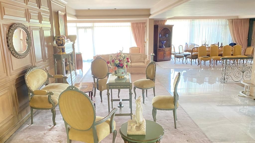venta de casa en lomas de chapultepec en calle privada con seguridad