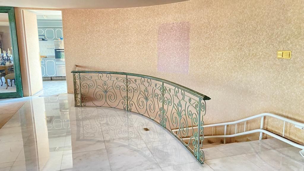 venta de casa en lomas de chapultepec en calle privada con seguridad