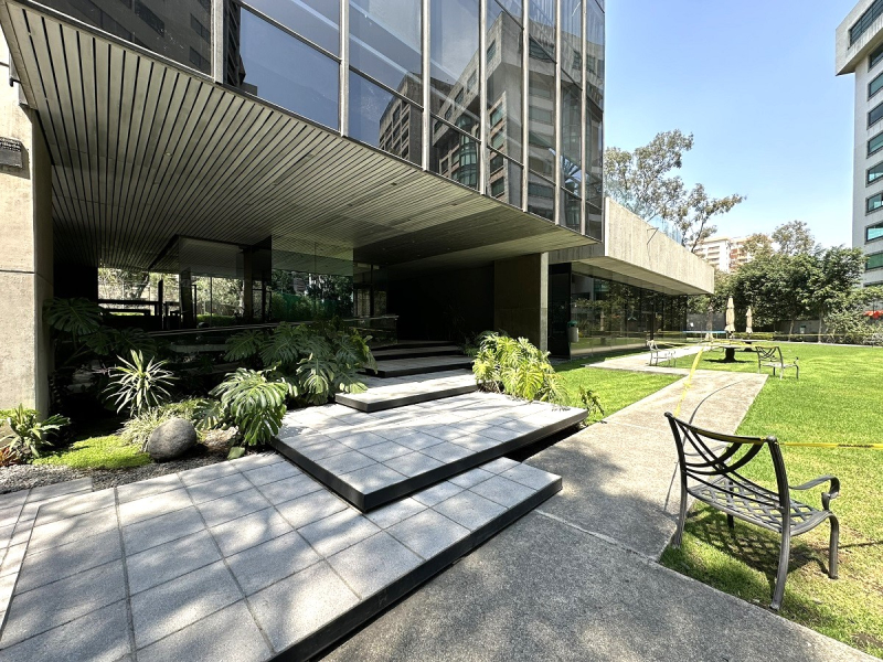departamento en venta con terraza en fuente de molinos en tecamachalco para remodelar: