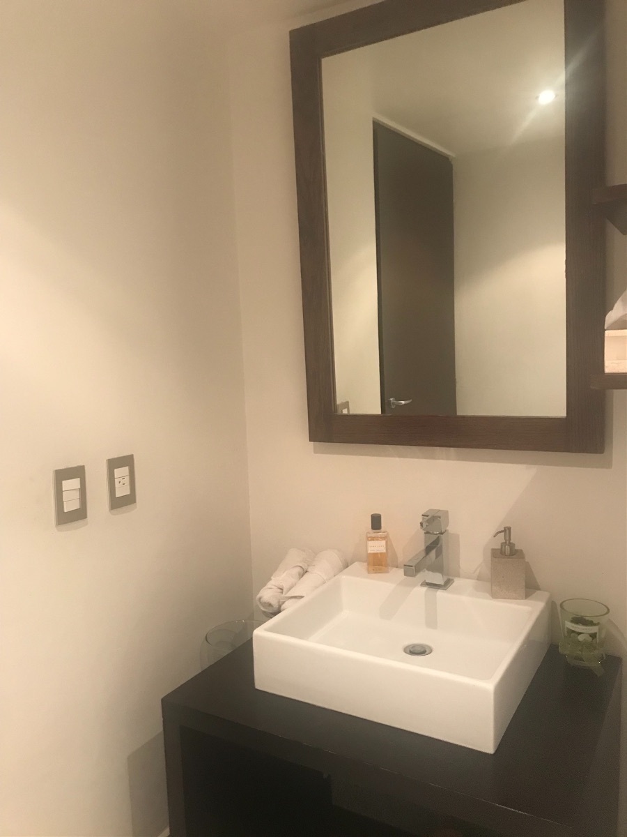 departamento en venta con terraza, hacienda de las palmas, interlomas