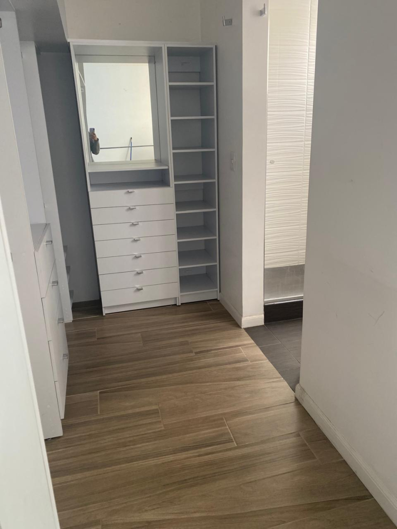 Departamento Recién Remodelado En Venta En Col. 4 Árboles, A Pasos Del AICM