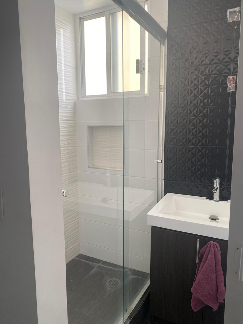 Departamento Recién Remodelado En Venta En Col. 4 Árboles, A Pasos Del AICM